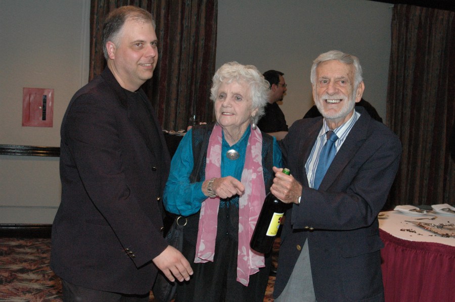 Tyrone Biljan, left, with Gro and Jerry Robinson in 2007.